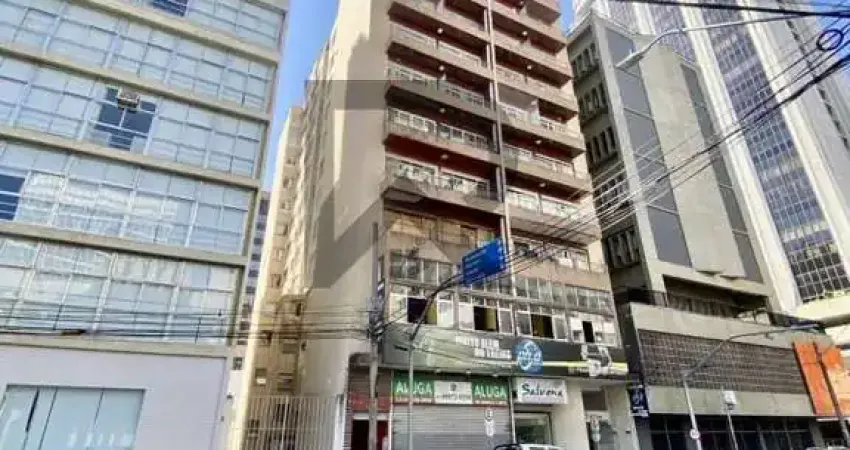 Apartamento à venda na Rua João Negrão, 45, Centro, Curitiba