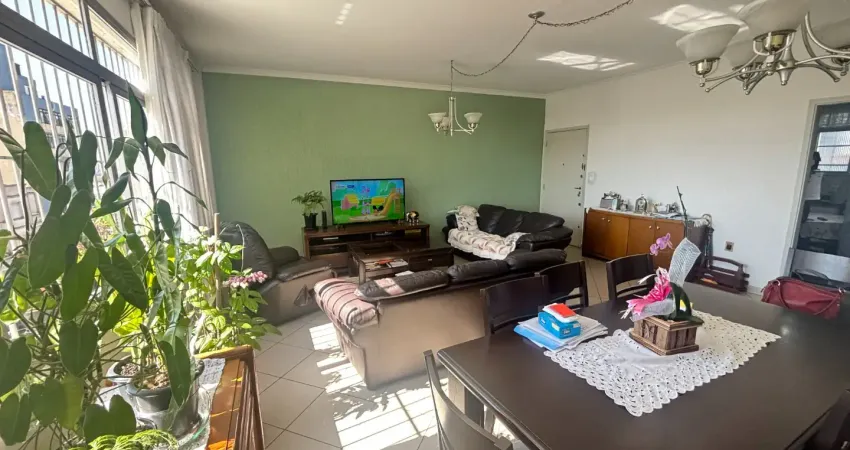 Apartamento à venda na lapa: 3 quartos + 1 de empregada, 3 banheiros, 155m², 1 vaga.