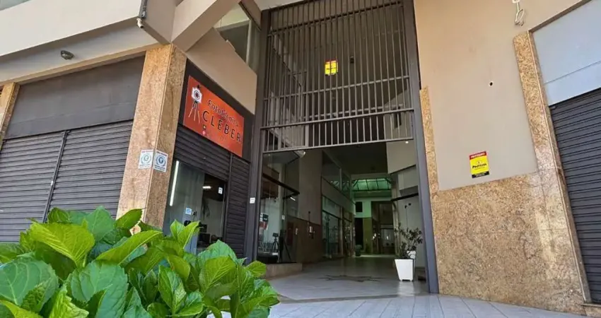 Sala comercial à venda no Pio X, Caxias do Sul 