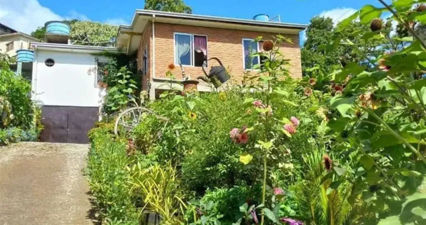 Casa à venda no bairro Salgado Filho em Caxias do Sul/RS