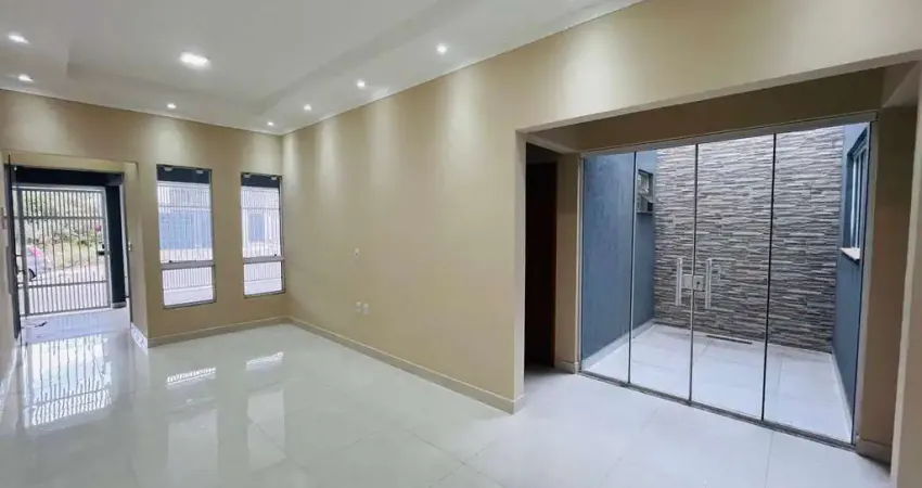 Casa térrea 3 dormitórios s/ 1 suíte, bairro planejado. Bragança Paulista
