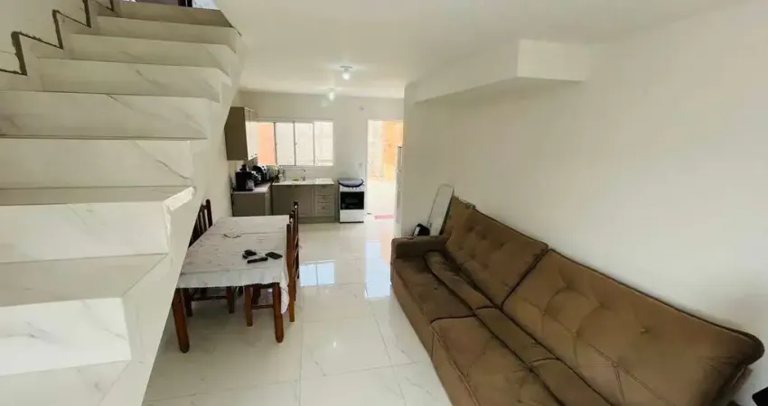 Casa em condomínio 2 dormitórios, quintal, nova,  Bragança Paulista