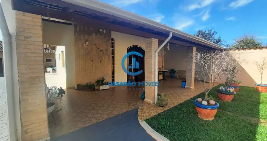 Casa com 3 dorms, Martim de Sá, Caraguatatuba - R$ 1.2 mi, Cod: 9270