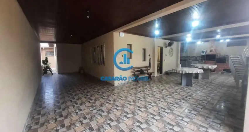 Casa com 3 dorms, Martim de Sá, Caraguatatuba - R$ 1.1 mi, Cod: 9326