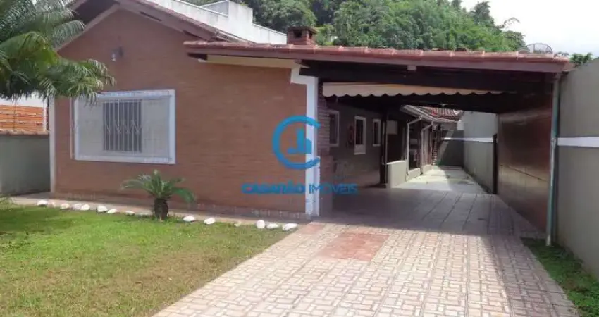 Casa com 3 dorms, Prainha, Caraguatatuba - R$ 700 mil, Cod: 9374