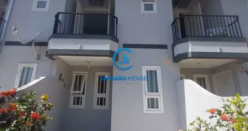 Sobrado de condomínio com 2 quartos, martim de sá, caraguatatuba, cod: 9673