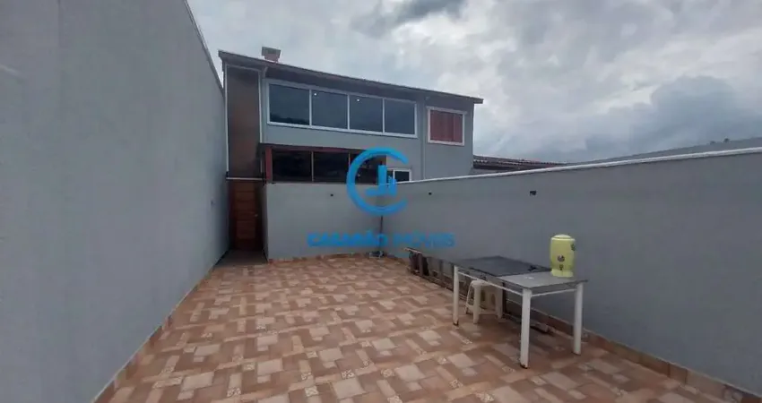 Casa com 3 quartos para alugar na Avenida Paulo Ferraz da Silva Porto, 418, Sumaré, Caraguatatuba