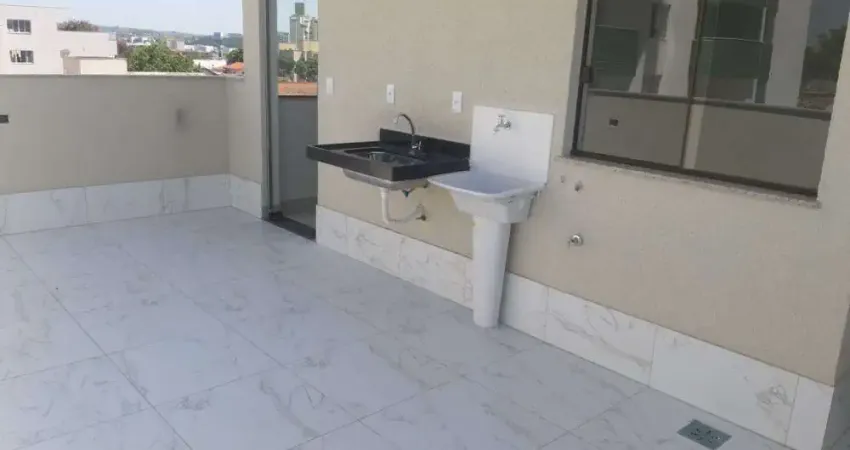 Casa com 2 quartos à venda na Rua José Paulino, Jardim Guanabara, Belo Horizonte