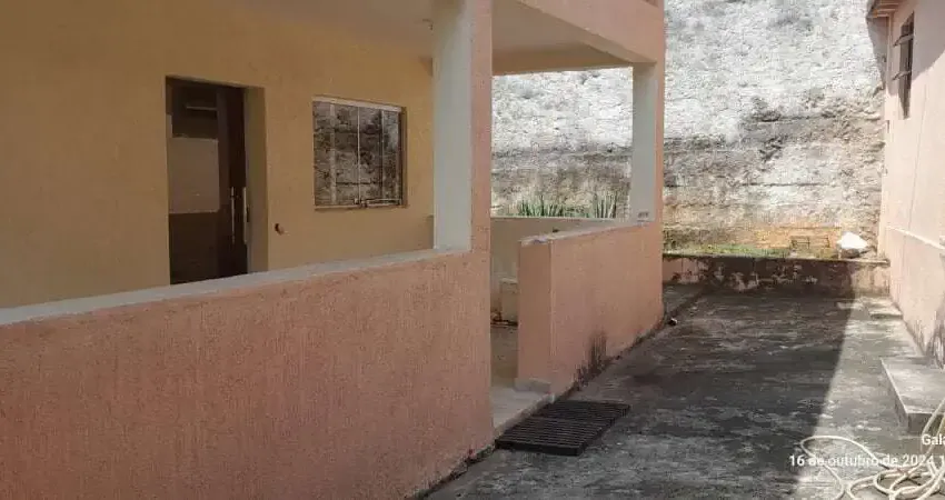 Casa com 3 quartos à venda na Rua Juparanã, Concórdia, Belo Horizonte