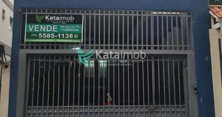 Charmosa casa à venda, para duplo uso, residencial e comercial, um refúgio urbano, à 9 min. do Metr