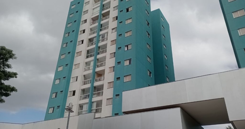 Apartamento Espaçoso com 3 Quartos para Alugar em Localização Privilegiada!