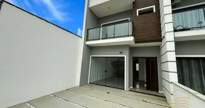 Sobrado 3 quartos sendo uma suíte em Balneário Barra do Sul - Costeira