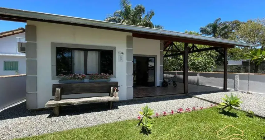 Casa com 2 quartos à venda em Costeira, Balneário Barra do Sul