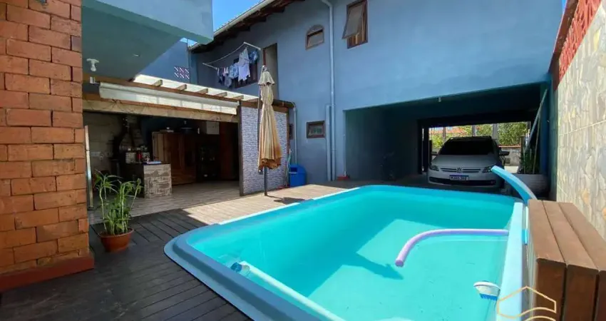 Sobrado com piscina a 100m da lagoa - bal. barra do sul-costeira