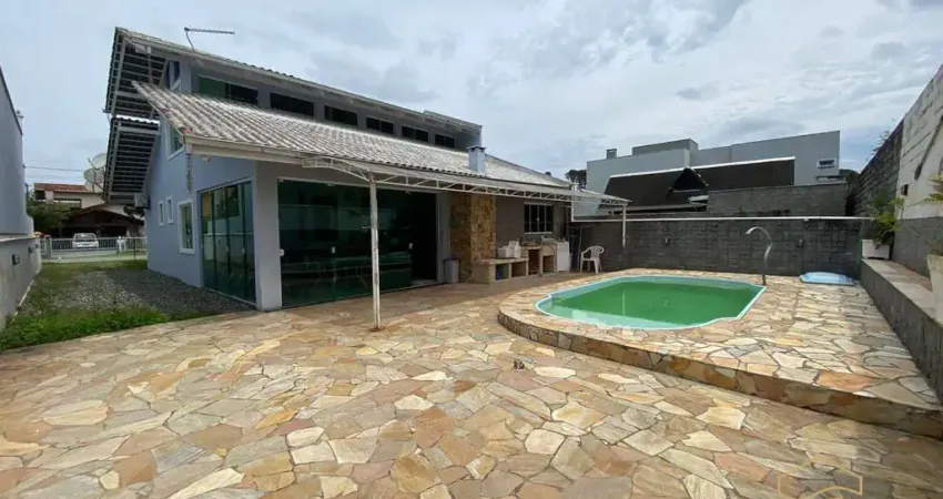 Casa 5 quartos a 100m da lagoa - pinheiros, balneário barra do sul