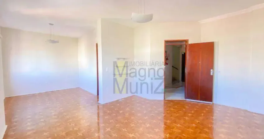 Edifício Marne Cavalcante - Apartamento com 3 quartos para alugar, 119 m² por R$ 1.000/mês - Fátima - Fortaleza/CE
