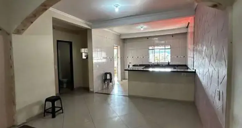 Casa com 2 quartos para alugar na Rua das Sibipirunas, São Roberto (Jordanésia), Cajamar