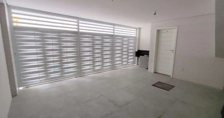 Sobrado à venda, 2 quartos, 2 suítes, 2 vagas, Campo Grande - Santos/SP