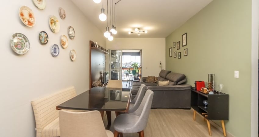 Apartamento 2 Dormitórios com 2 Vagas - Vila Curuça