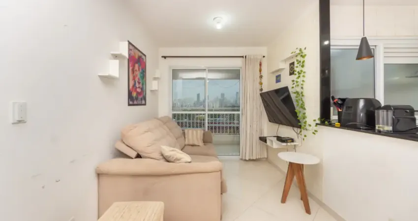 Apartamento 2 Dormitórios com 1 Vaga - Metrô Carrão - Tatuapé.