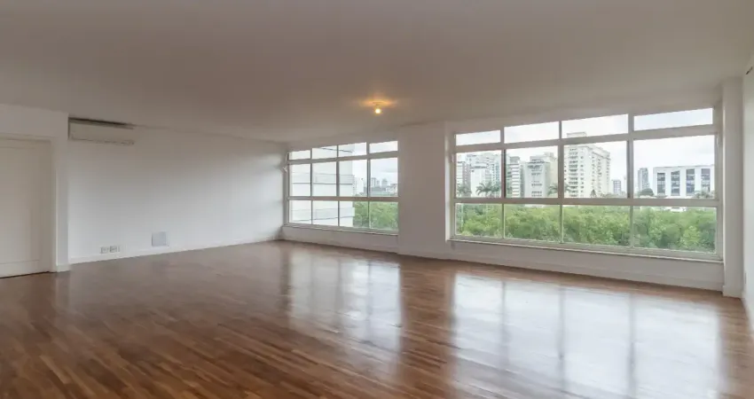 Apartamento 3 Suítes e 2 Vagas - Vista para o verde do Clube Pinheiros.