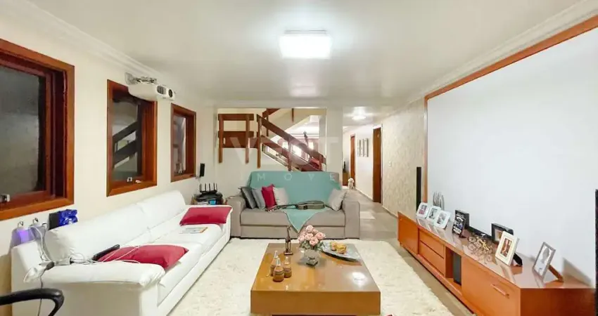 Alto rio preto – sobrado com 4 suítes, piscina e energia solar