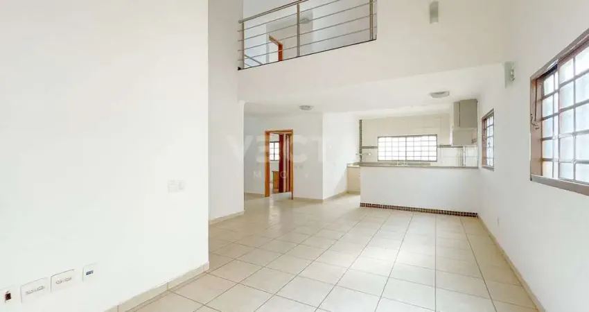 Alto rio preto – sobrado com 3 dormitórios e amplo espaço frontal