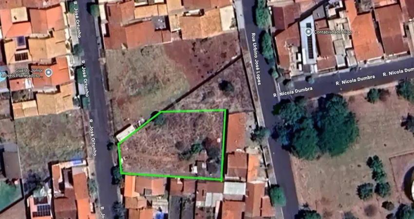 Região norte – terreno comercial de 1.213 m² a 180 m da Av. Dr. Antonio Marques