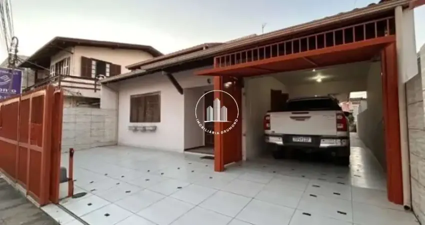 Casa com 4 quartos à venda na Rua Francisco Jacinto de Melo, 976, Areias, São José