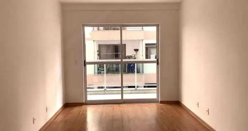 Apartamento com 1 dormitório para alugar, 78 m² por R$ 1.999,23/mês - Ermitage - Teresópolis/RJ