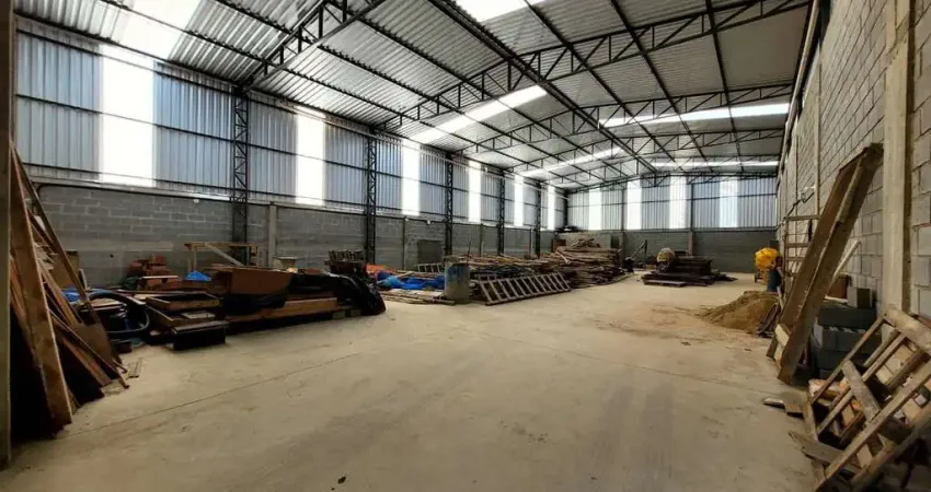 Galpão para alugar, 420 m² por R$ 6.000/mês - Meudon - Teresópolis/RJ