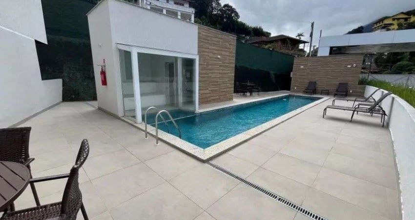 Cobertura com 3 dormitórios para alugar, 156 m² por R$ 4.737/mês - Bom Retiro - Teresópolis/RJ