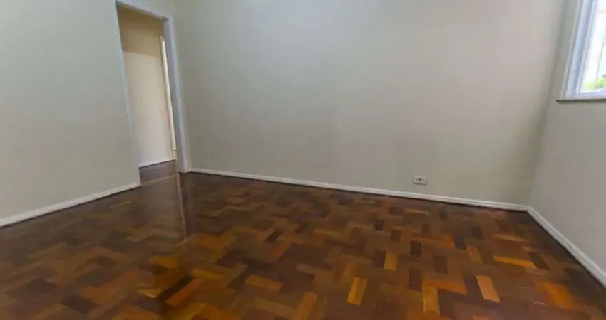Apartamento com 2 dormitórios à venda, 55 m² por R$ 310.000,00 - Barra do Imbuí - Teresópolis/RJ