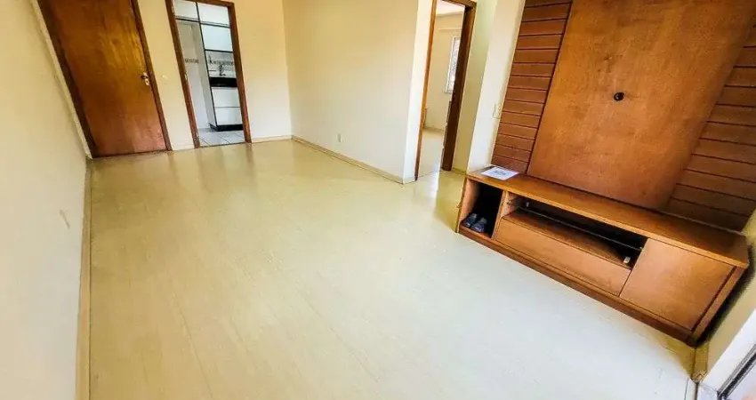 Apartamento com 2 dormitórios para alugar, 54 m² por R$ 2.202,17/mês - Várzea - Teresópolis/RJ
