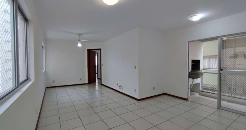 Centro | Apartamento 3 quartos (1 suíte)