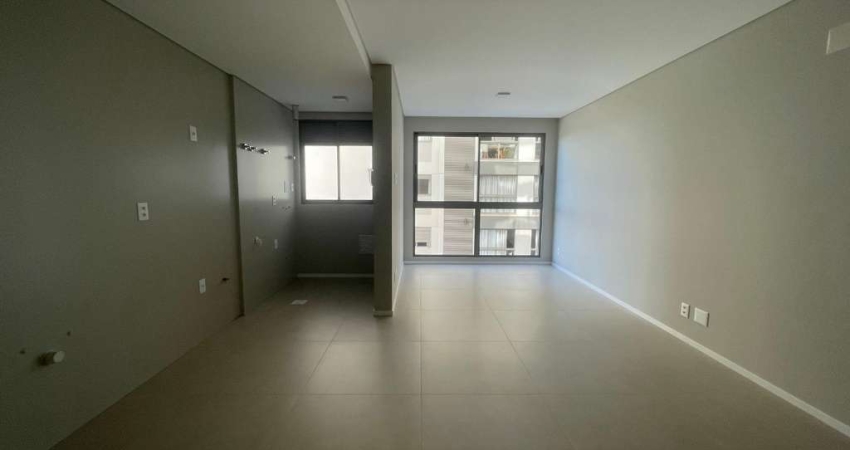 Apartamento com 2 quartos para alugar na Rua Orlando Odilio Koerich, 307, Jardim Atlântico, Florianópolis