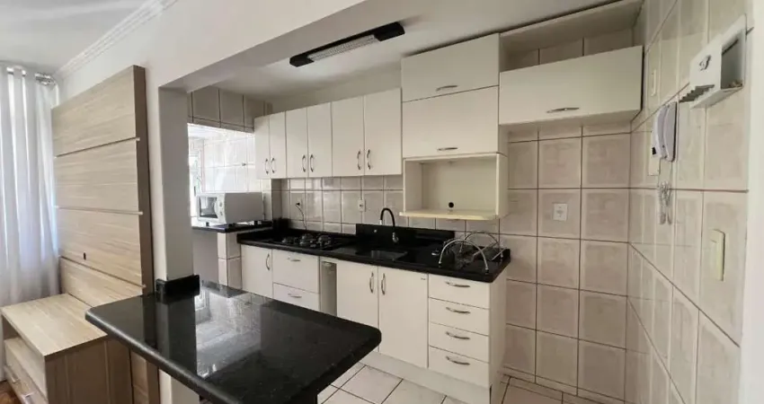 Apartamento com 3 quartos para alugar na Rua Jade Magalhães, 159, Centro, Florianópolis