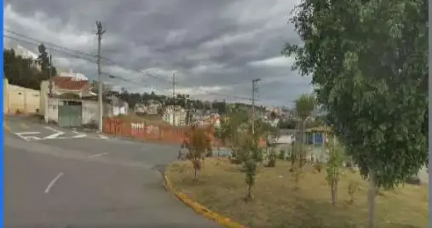 Terreno à venda na Rua Nilo Marcato esquina com a Rua Benedicto José leite., Cézar de Souza, Mogi das Cruzes