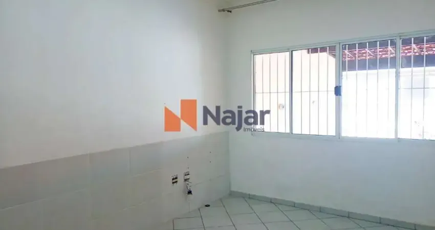 Casa com 2 quartos para alugar na Rua Paulino Souza Melo, Loteamento Rio Acima, Mogi das Cruzes