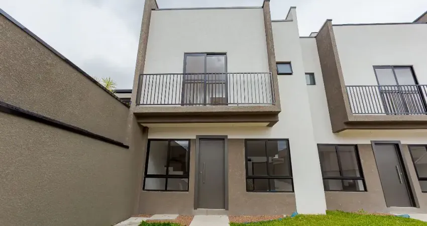 SOBRADO COND - XAXIM – 100M² PRIV. + 38M² DE TERRAÇO DESCOBERTO + 19M² DE JARDIM