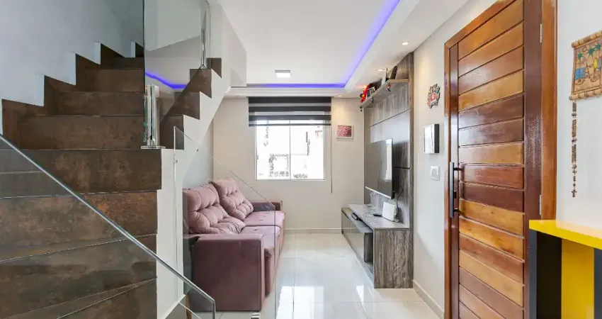 Sobrado impecável de 3 quartos, próximo à rua francisco derosso – alto boqueirão