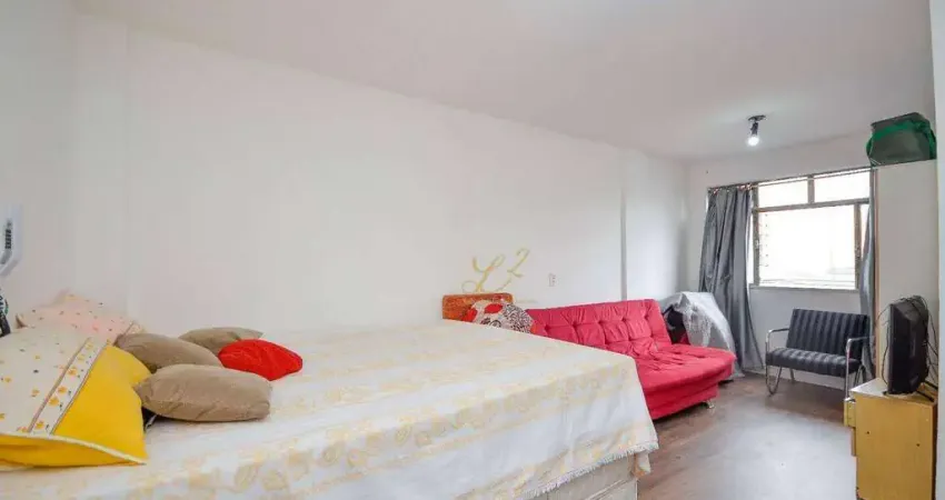 Excelente Kitnet com 21 m² no Centro de Curitiba - Aceita AIRBnb!