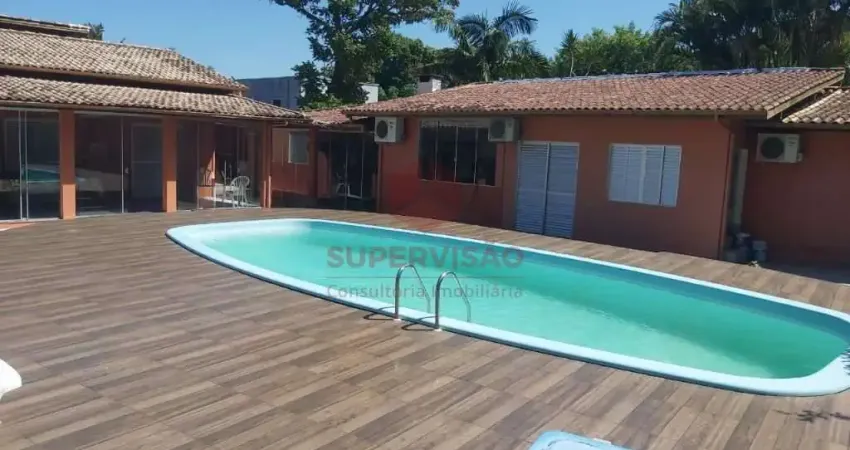 Terreno à venda na Avenida Luiz Boiteux Piazza, 5110, Ponta das Canas, Florianópolis