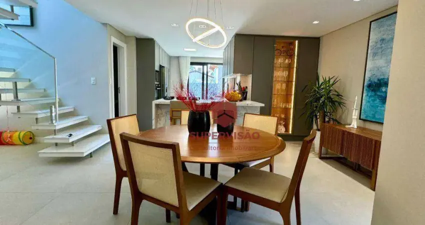 Casa com 4 quartos  à venda, 220 m² por R$ 4.500.000 - Jurerê Internacional - Florianópolis/SC