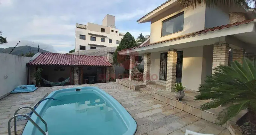 Casa com 4 quartos à venda na Rua José Chafi Chein Chaia, 29, João Paulo, Florianópolis