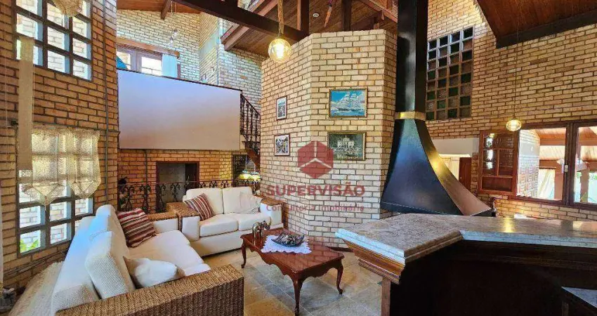 Casa à venda, 255 m² por R$ 1.800.000,00 - Pantanal - Florianópolis/SC