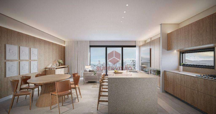 Apartamento com 2 dormitórios à venda, 116 m² por R$ 2.717.313,15 - Centro - Florianópolis/SC