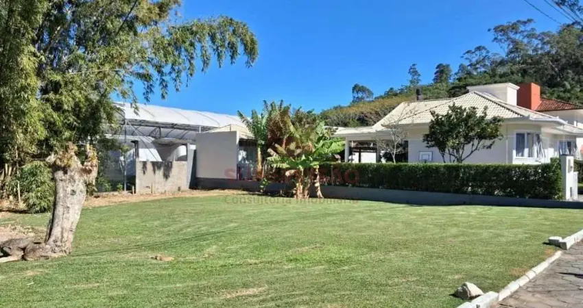 Terreno em condomínio fechado à venda na Rua Isid Dutra, 173, Sambaqui, Florianópolis