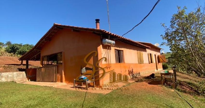 Chácara / sítio com 3 quartos à venda no Sitio Novo, Mateus Leme 