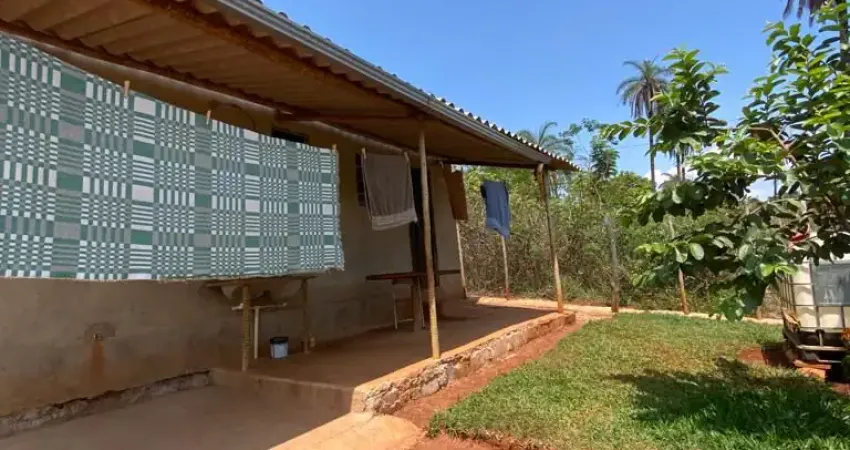 Casa com 2 quartos à venda no Paraíso, Mateus Leme 